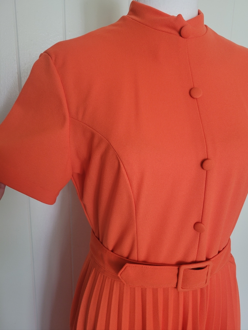Vintage Hobnobber Dress 60s Secretary Mad Men Mod Belted Pleated Houswwife S/M - Picture 2 of 8
